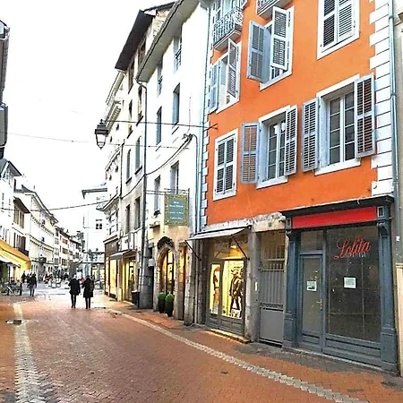 Makati * Chambéry